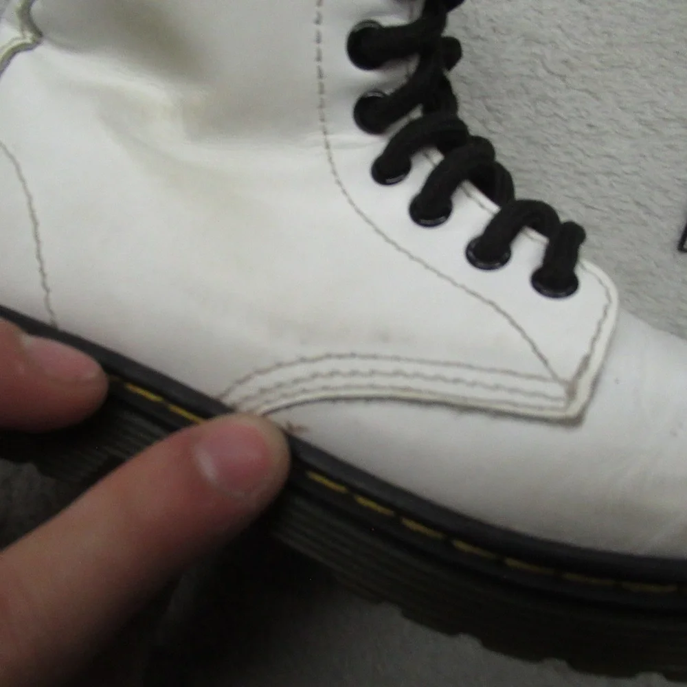 Dr. Martens Kids 11 Combat Boots White‎ Leather Side Zip Lace Up AirWair Classic